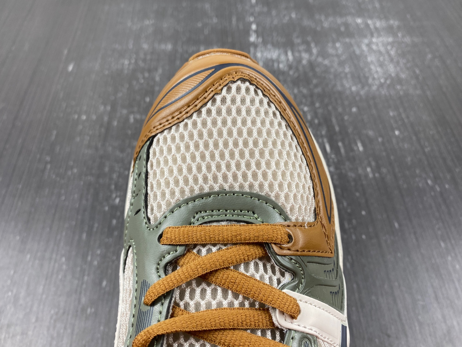 As*ic*s gel-kayano 14 1201a019-250