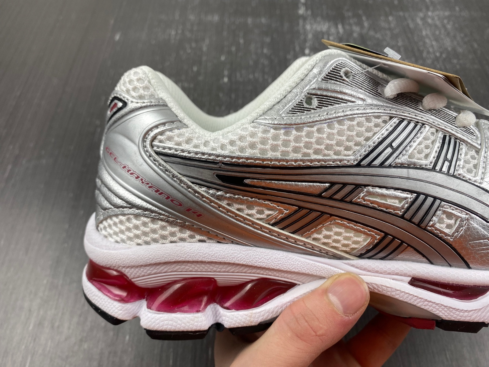 As*ic*s gel-kayano 14  1201a019-104