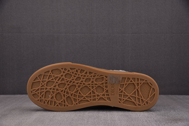 DR B33 Sneaker
