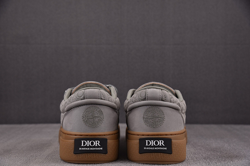DR B33 Sneaker