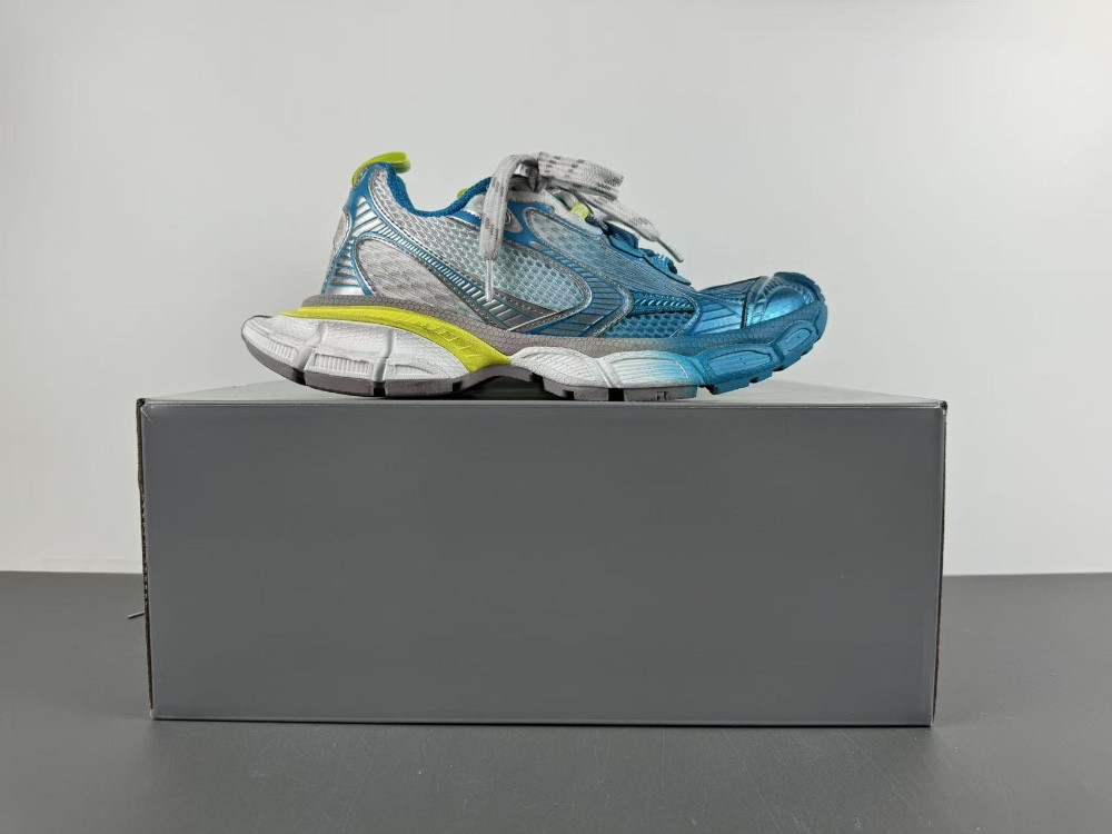 Balenciaga Sneaker 734731 W3XTS 9479