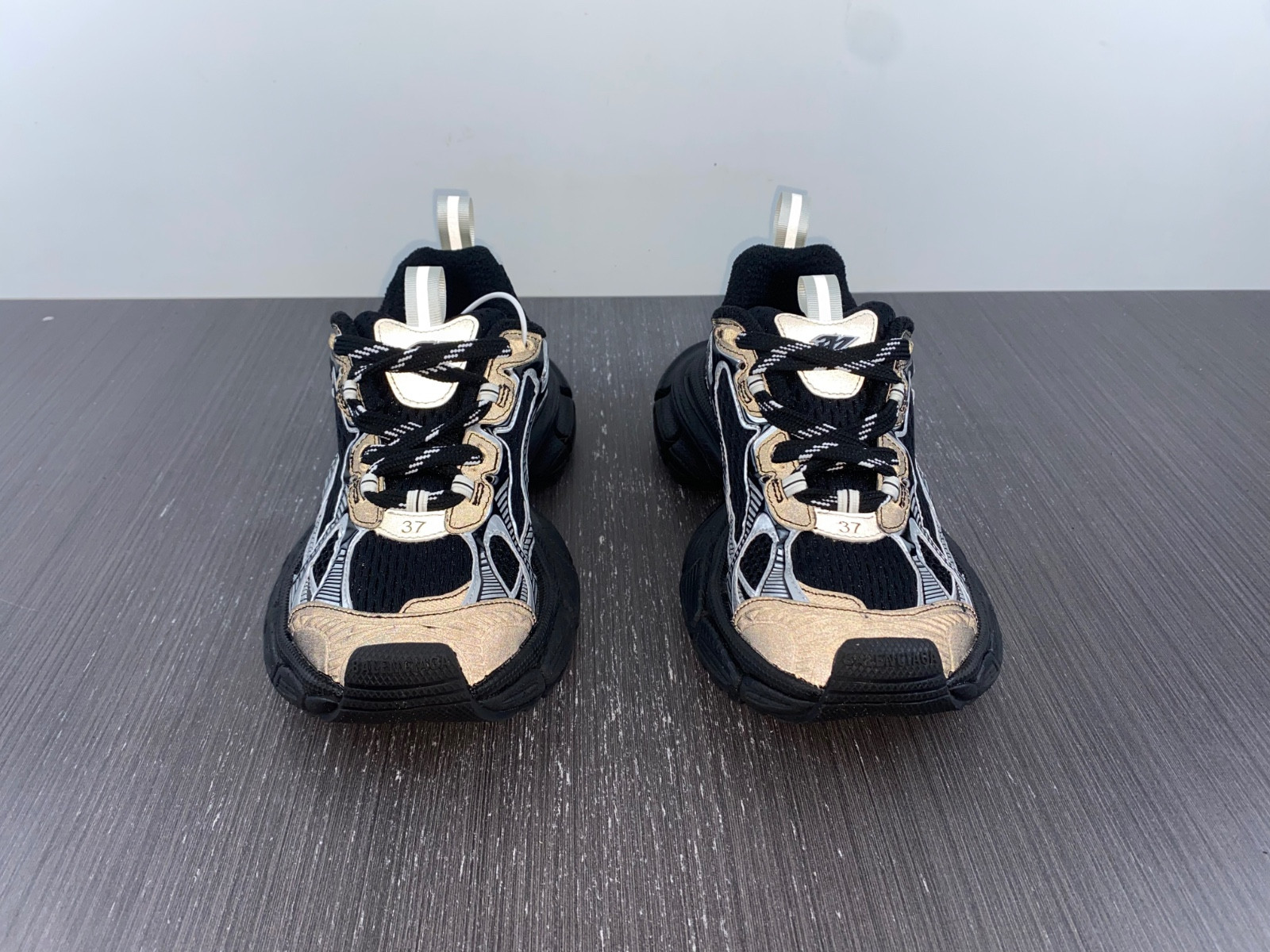 Ba*len*cia*ga 3xl  734733 w3rb5 0218