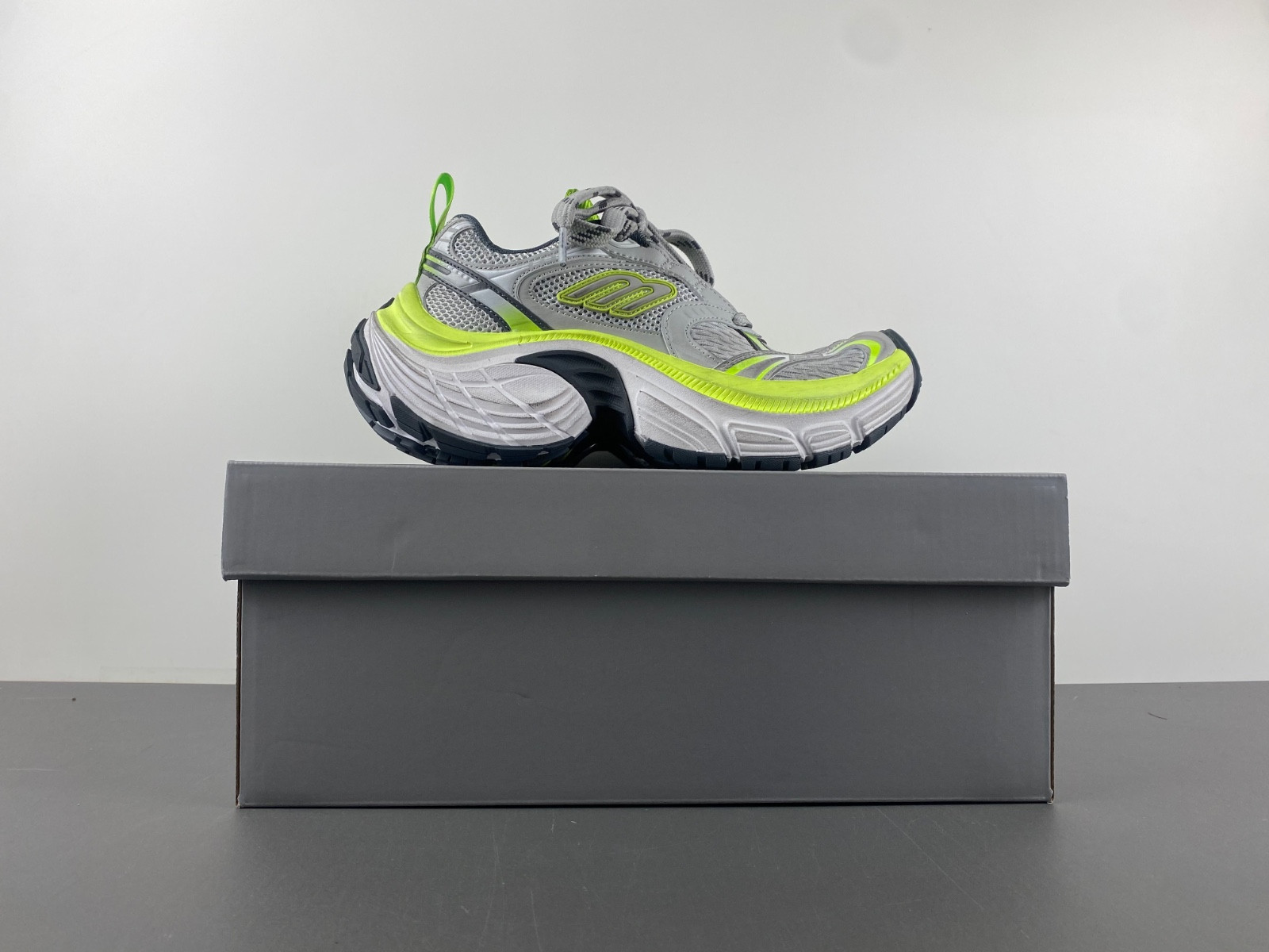 Ba*len*cia*ga sneaker 815853 w2mv2 1937