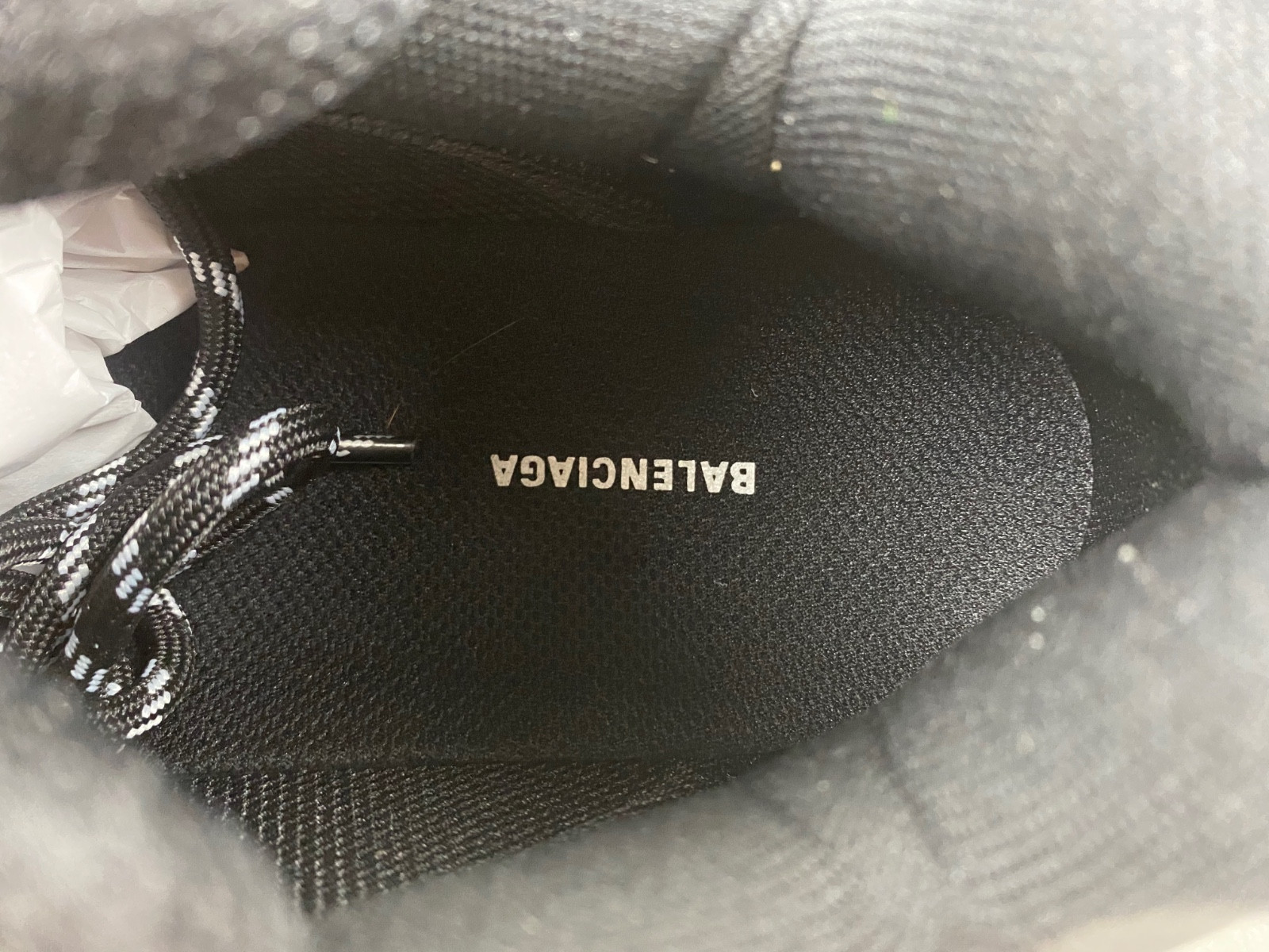 Ba*len*cia*ga triple s