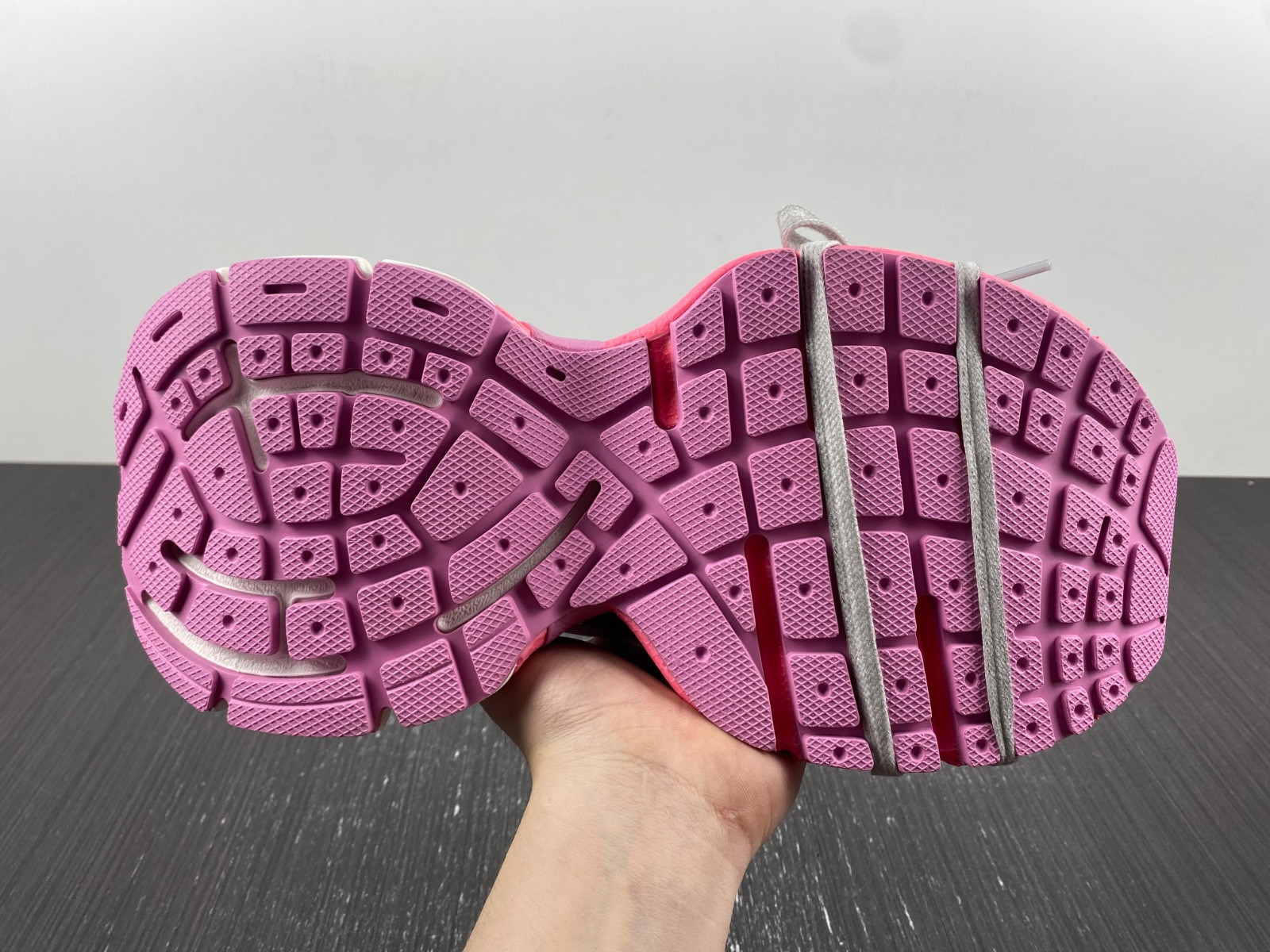 Ba*len*cia*ga 3xl 734731 w3xl2 0123