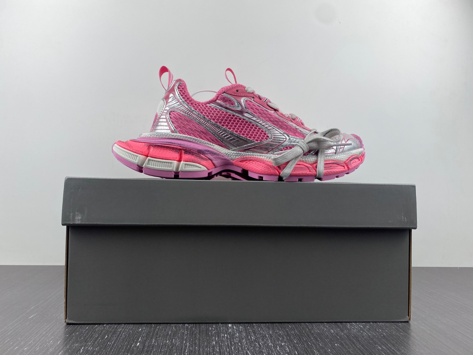 Ba*len*cia*ga 3xl 734731 w3xl2 0123