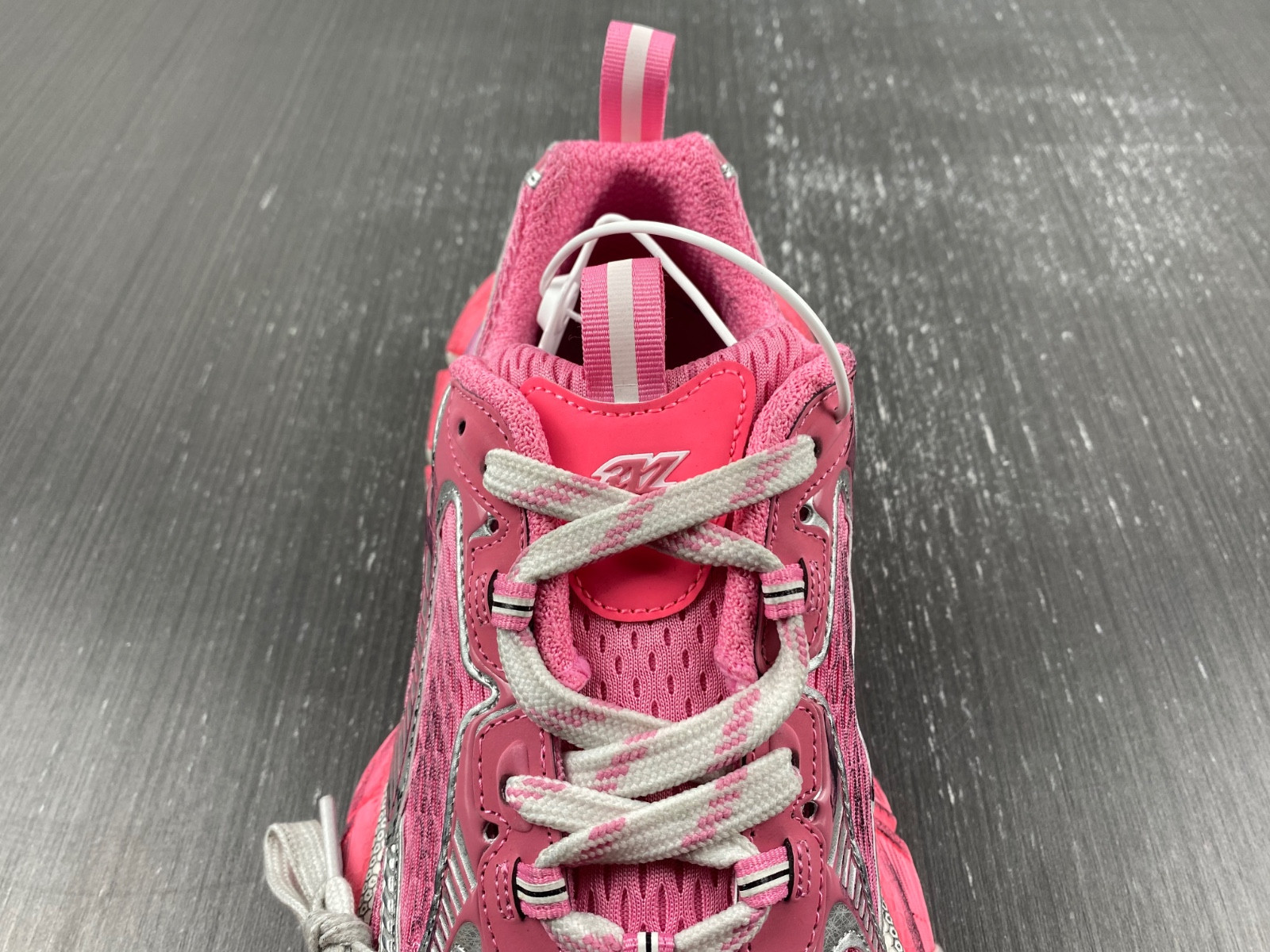 Ba*len*cia*ga 3xl 734731 w3xl2 0123