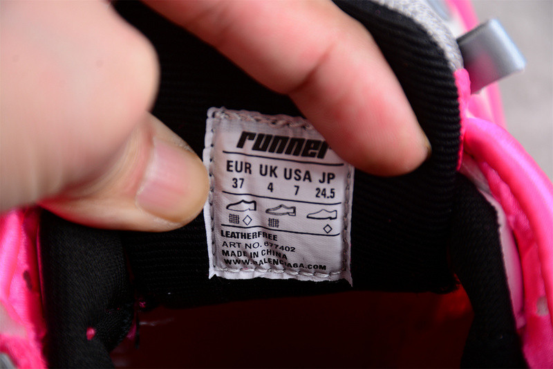 Ba*len*cia*ga runner 677402 w3rbn 9155