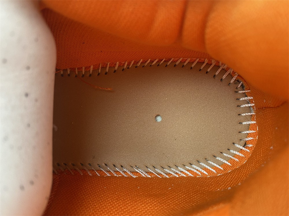 Ba*len*cia*ga runner 677402 w3rb7 9051