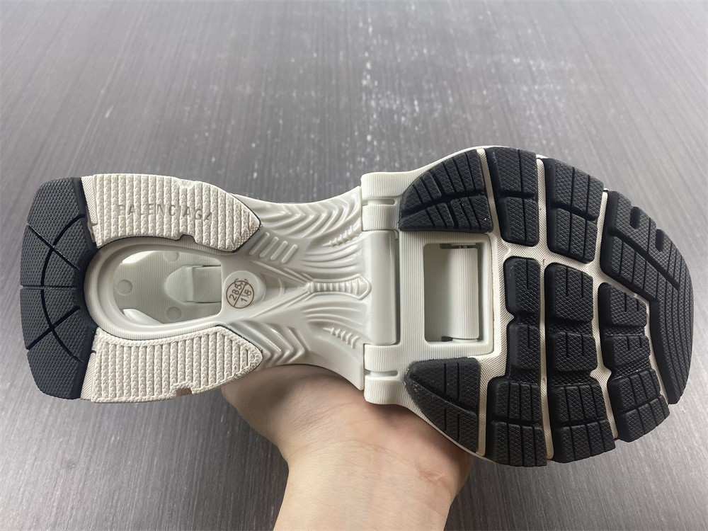 Ba*len*cia*ga runner 653870 w2ra4 1291