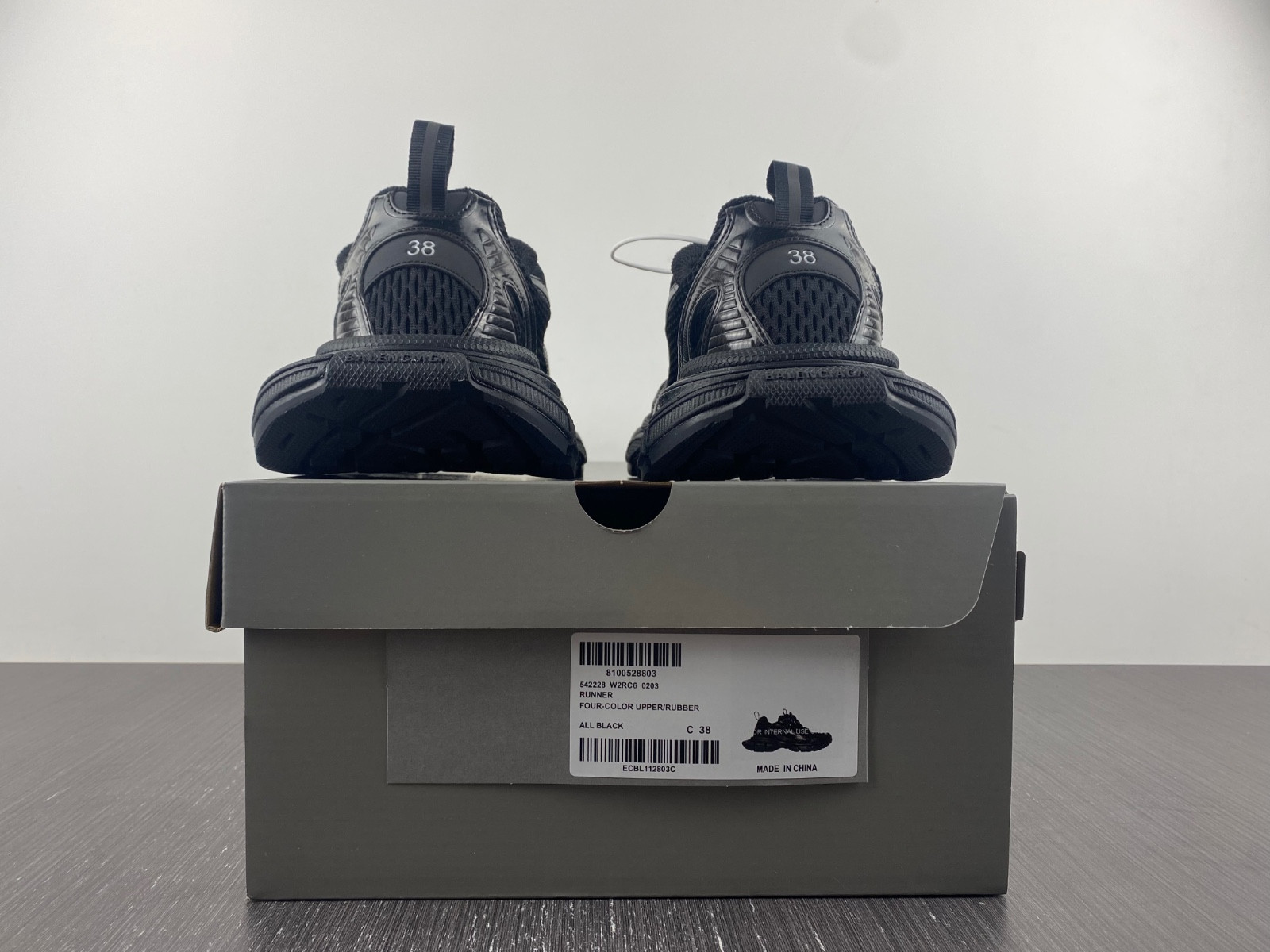 Ba*len*cia*ga 3xl 542228 w2rc6 0203