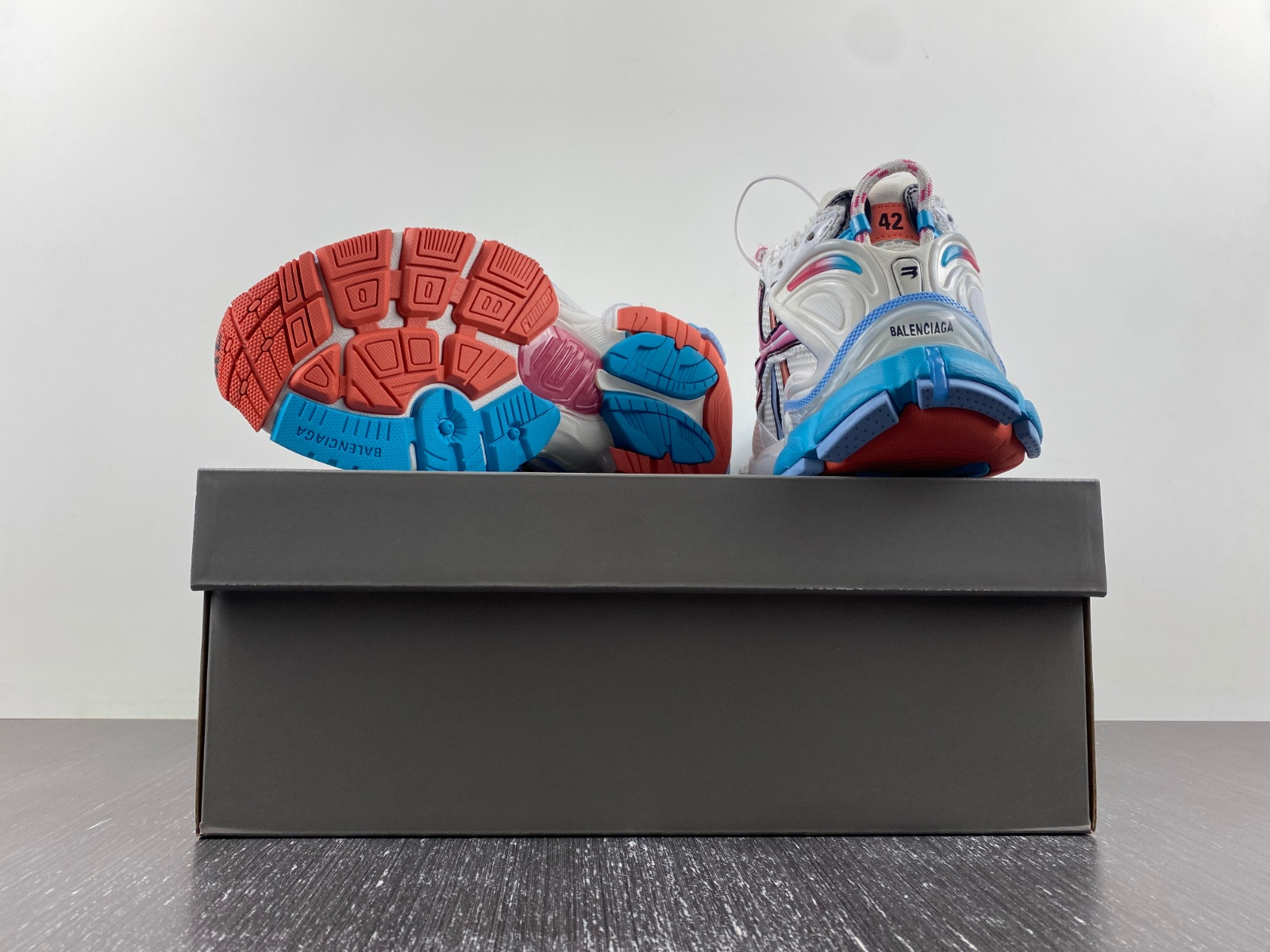 Ba*len*cia*ga runner 772774-w3rbw-2325