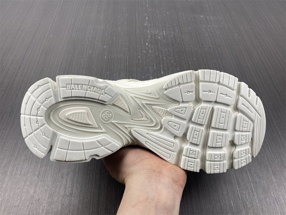 Ba*len*cia*ga phantom 678869 w2e92 9000