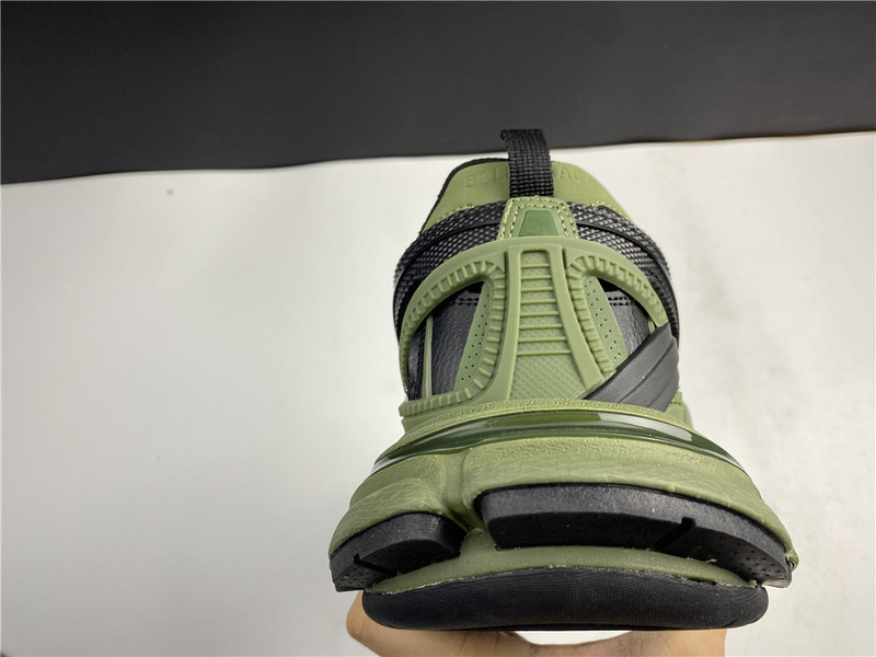 BLCG Track 2.0 568614-W3AE1-2311