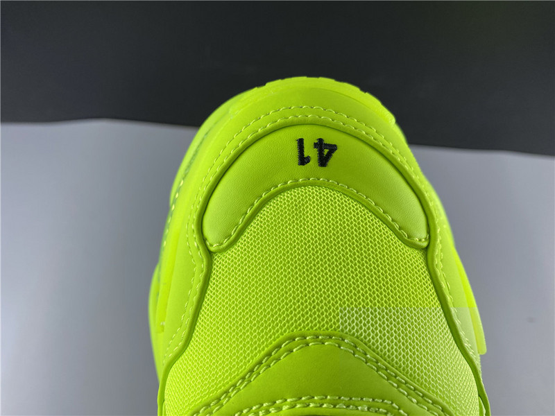 BLCG Triple S 541624 W2FF1 3720