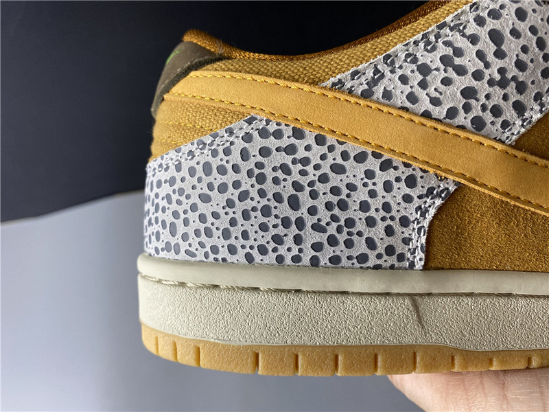 Nike SB Dunk Low Safari CD2563-002