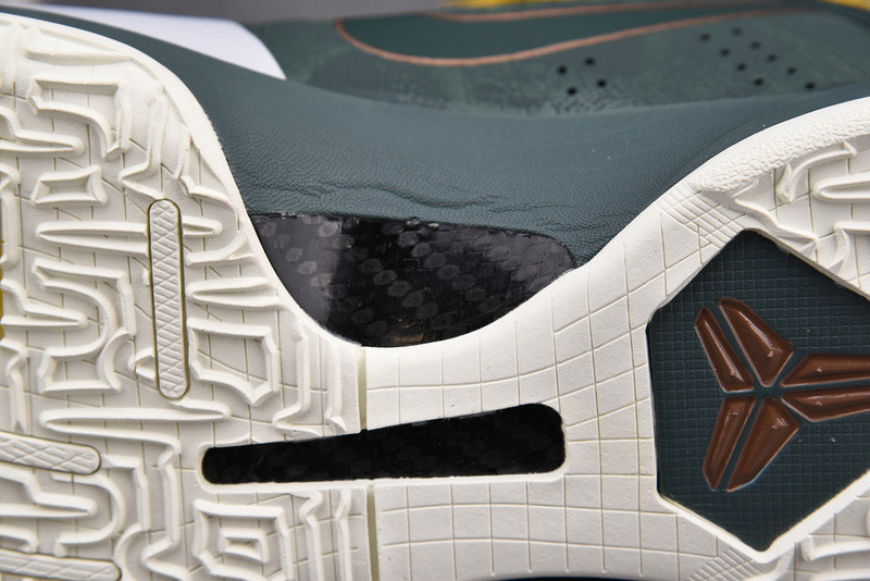 Nike Kobe 5 Protro EYBL “Forest Green” CD4991-300