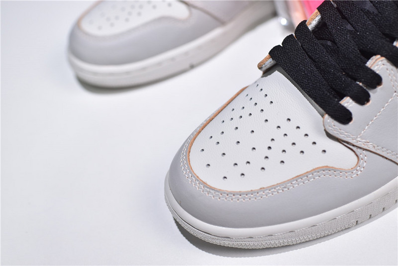 Nike SB x Air Jordan 1 High OG “Light Bone” CD6578-006