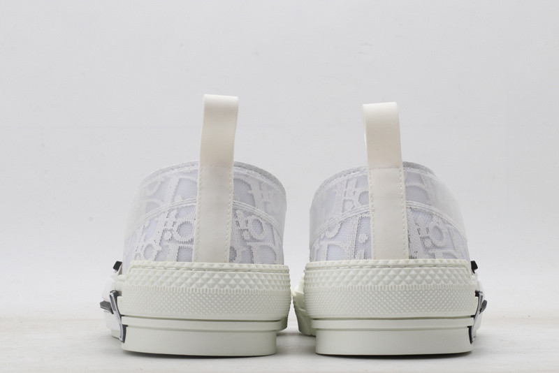 DR B23 Low Top Logo Oblique 3SN249YNT_H060