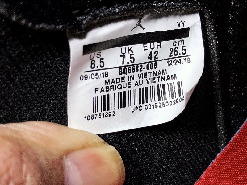 Air Jordan 1 High OG Defiant Couture BQ6682-006