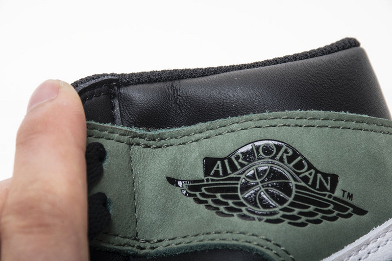 Air Jordan 1 Retro High OG “Clay Green” 555088-135