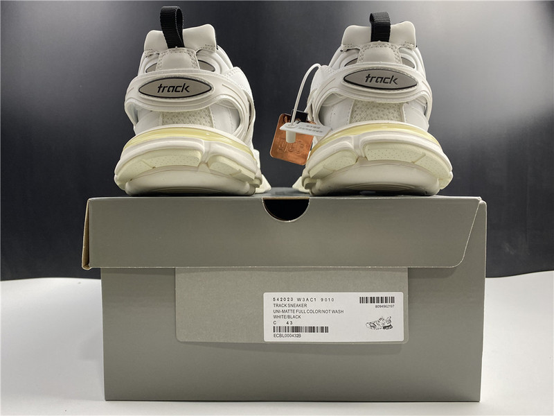 BLCG Track 3.0 542023-W3AC1-9010