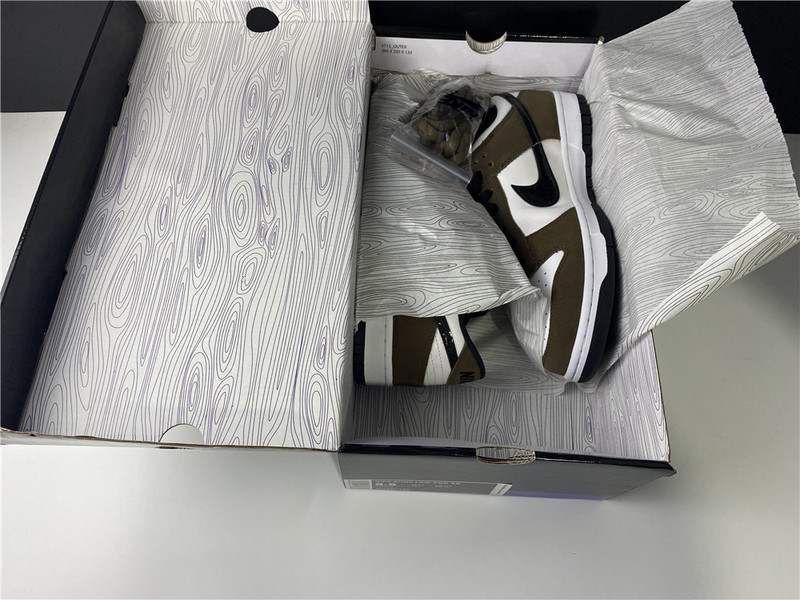 Nike SB Dunk Low “Trail” 304292-102