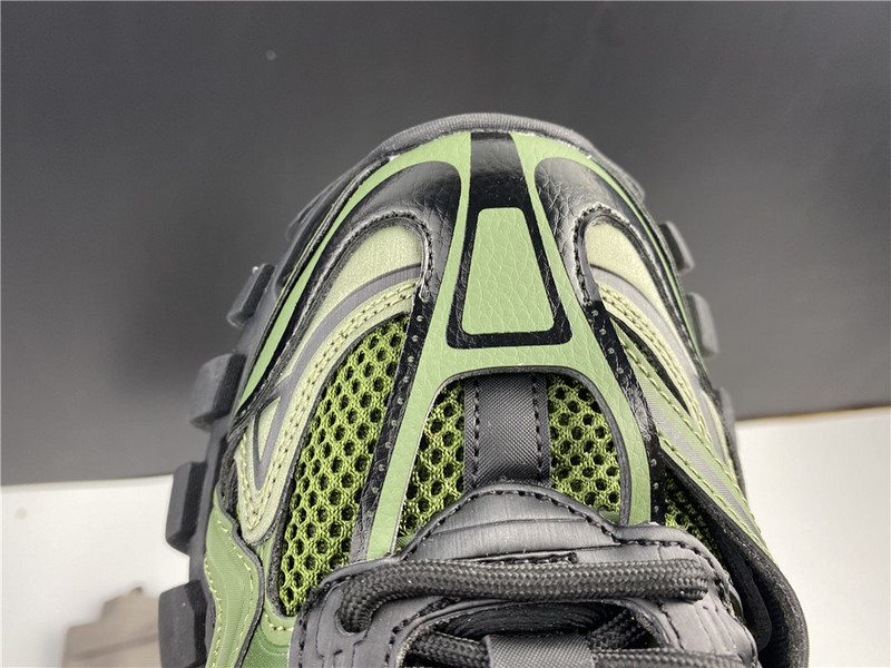 BLCG Track 2.0 568614-W3AE1-2311