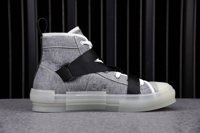 DR B23 High Top Sneaker