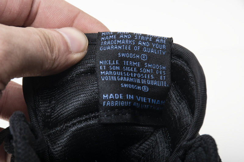 Air Jordan 1 Retro High OG “Blue Moon” 555088-115