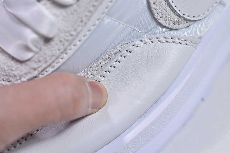 Nike LD Waffle Sacai White Nylon BV0073-101