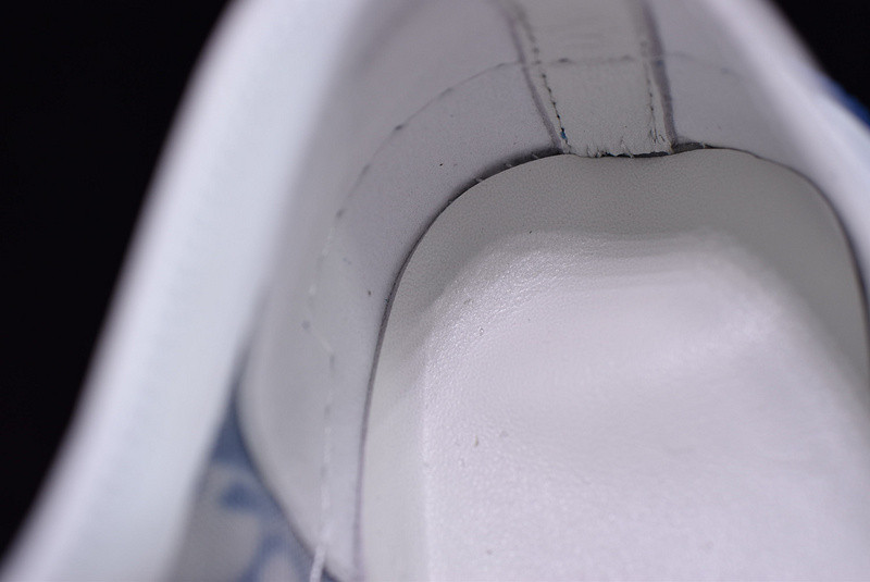 DR B23 Low Top Blue Oblique 3SN249YNT_H565