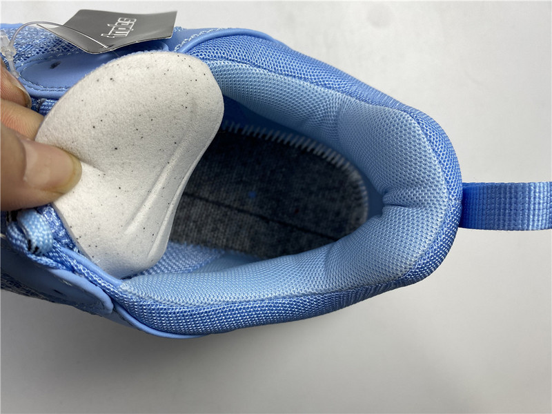 BLCG Triple S 542039-W2FW1-4906