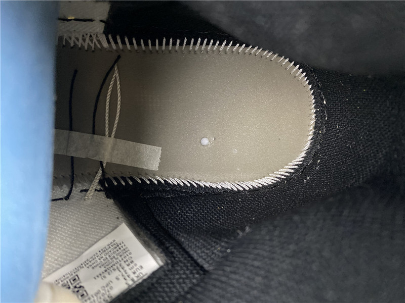 Air Jordan 1 Retro High OG “Volt Gold” 555088-118