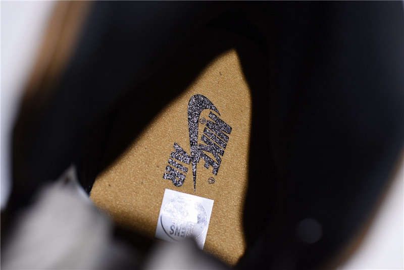 Air Jordan 1 Retro High OG “Rookie of the Year” 555088-700