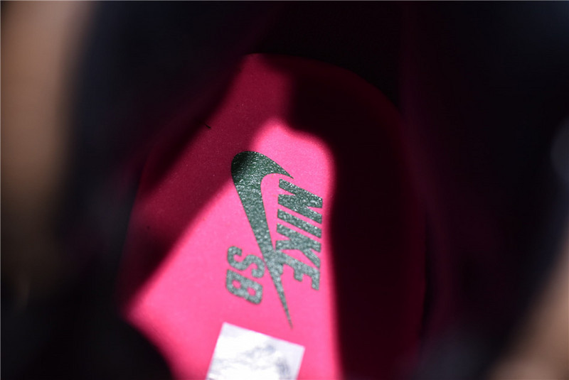 Nike SB x Air Jordan 1 High OG “Light Bone” CD6578-006