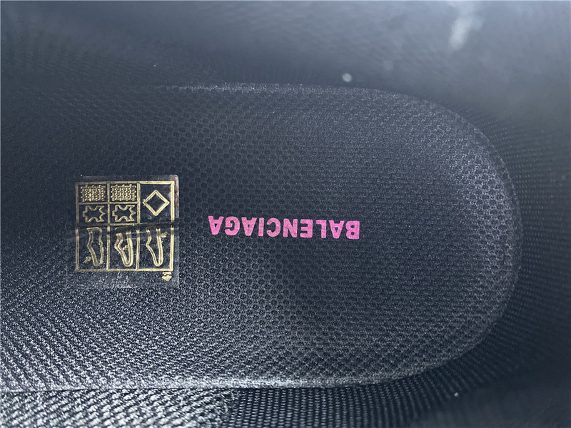 BLCG Triple S 542039-W2FA1-1210