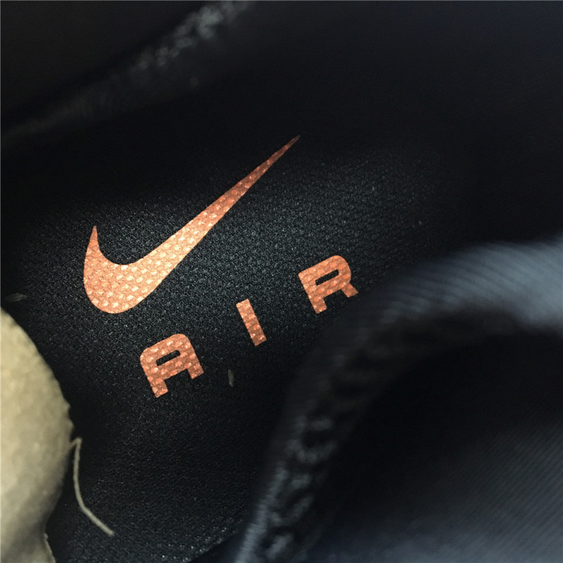 Nike Air Foamposite Pro “Knicks” 624041-010