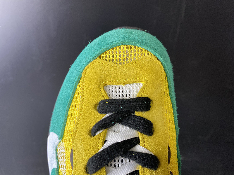 Sacai x Nike Pegasus VaporFly SP CI9928-300