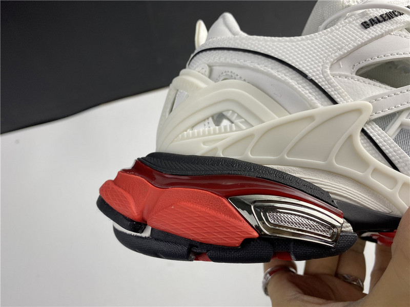 BLCG Track 2.0 568615-W2GN3-9610