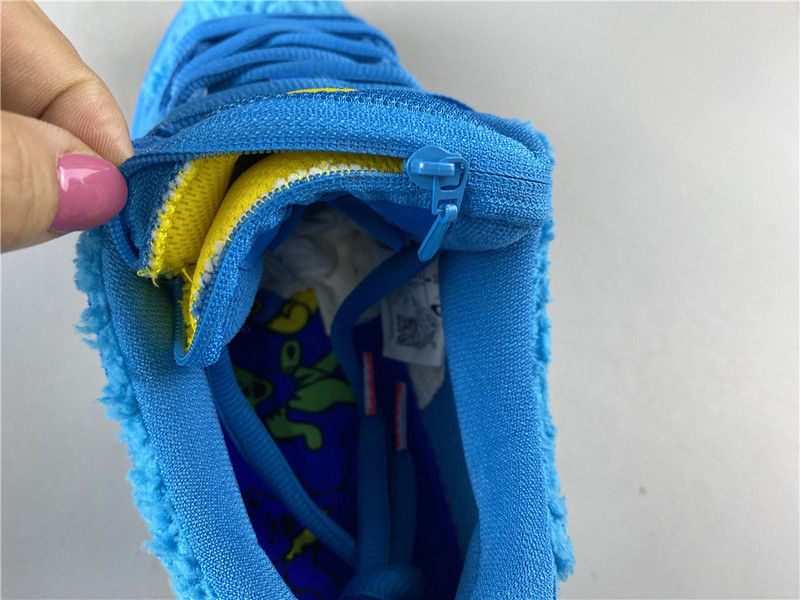 Grateful Dead x Nike SB Dunk Low 