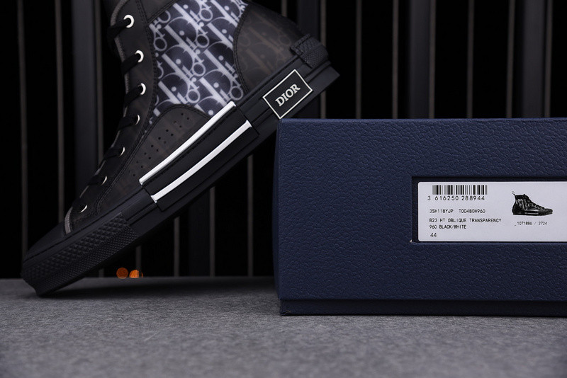 DR B23 High Top Canvas Oblique Black 3SH118YJP_H960