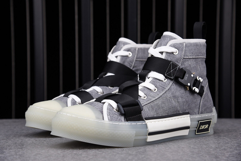 DR B23 High Top Sneaker