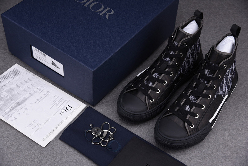 DR B23 High Top Canvas Oblique Black 3SH118YJP_H960