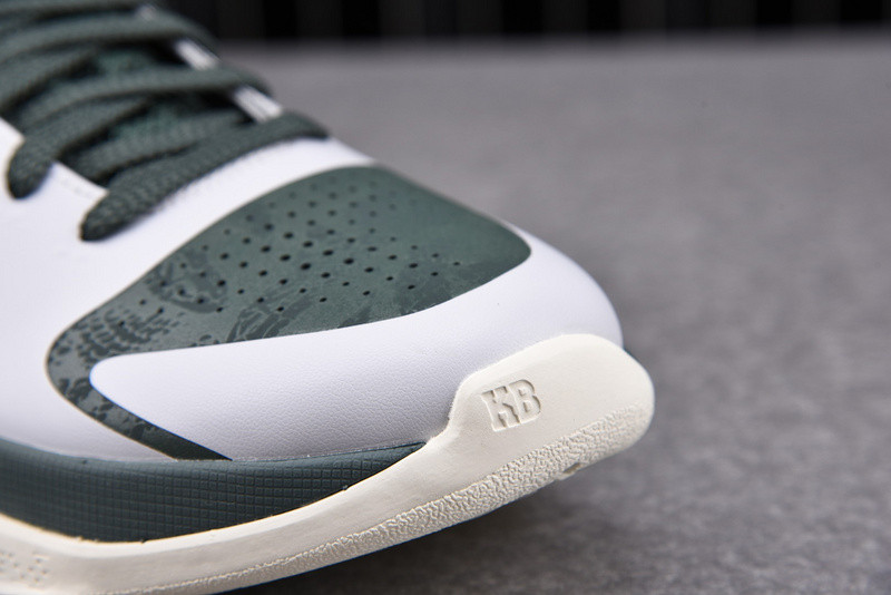 Nike Kobe 5 Protro EYBL “Forest Green” CD4991-300