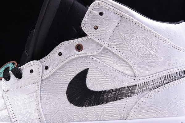 CLOT x Air Jordan 1 Mid “Fearless” CU2804-100