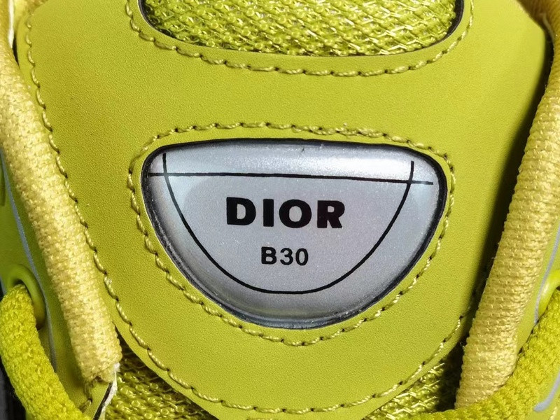 DR B30 Sneaker