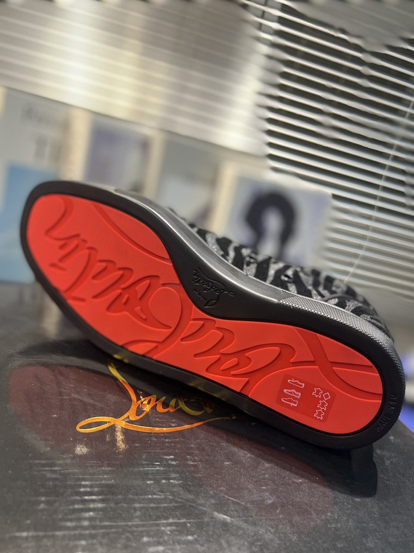 Chris Loubon Sneakers CL-001