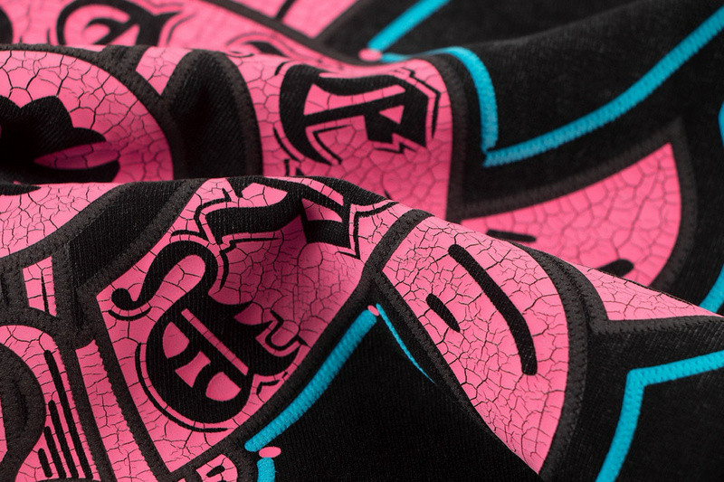 Ch*0me He**ts t shirt