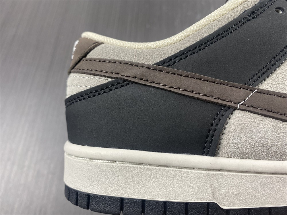 Otomo Katsuhiro x Nike SB Dunk Low Steamboy OST Grey Brown Mocha LF0039-003